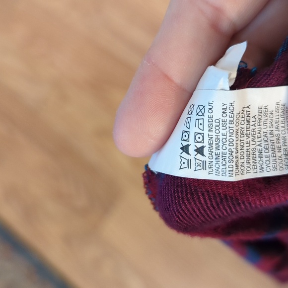 Lucky Brand red and blue plaid lightweight flannel button-down shirt, women's 1X - Picture 6 of 7